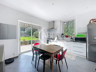  Maison � vendre 6 pi�ces 165 m�