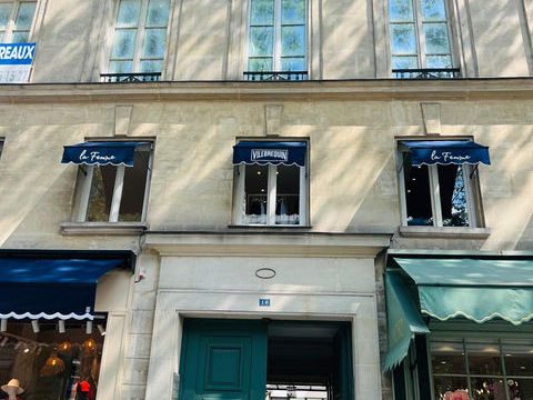 BUREAUX A LOUER centre d'affaires RUE ROYALE PARIS 1320 75008 Paris