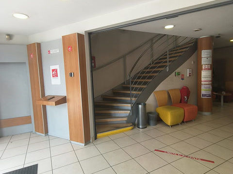 Immeuble à Louer 4000 81100 Castres