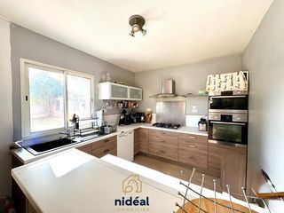  Maison � vendre 8 pi�ces 180 m�