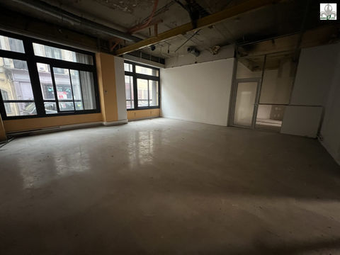 &Agrave; VENDRE - Centre-ville - Local &agrave; am&eacute;nager 62000 71100 Chalon-sur-sa�ne