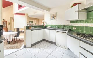  Maison � vendre 6 pi�ces 205 m�