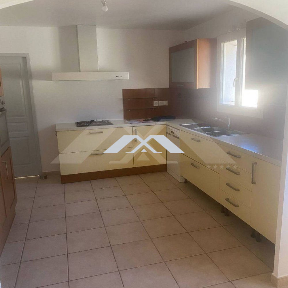 � vendre  Maison Arles (13200)