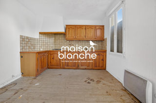  Immeuble � vendre 127 m�