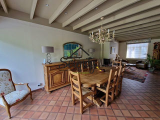  Maison � vendre 9 pi�ces 239 m�