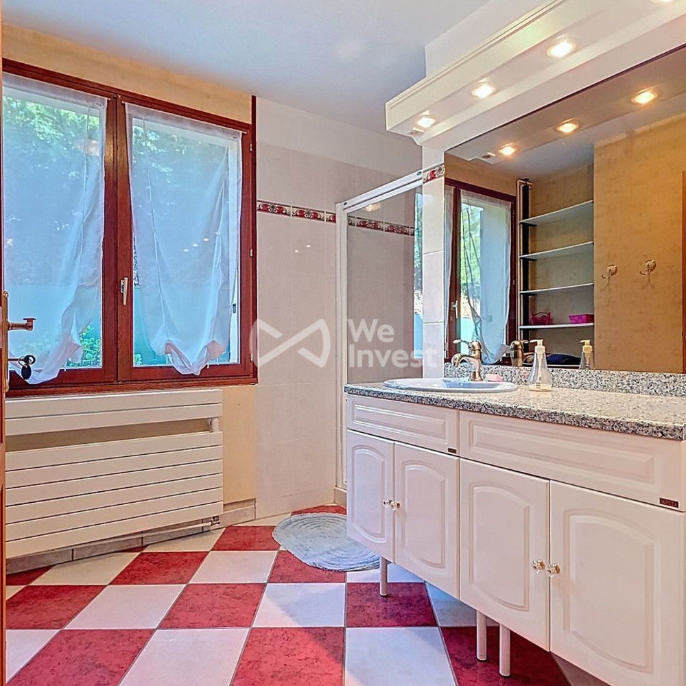 � vendre  Maison Magny-le-Hongre (77700)