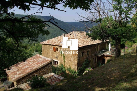   Exclusivit�, 07260 St Melany : maison en pierre ind�pendante e Maison - 6 pi�ce(s) - 152 m�