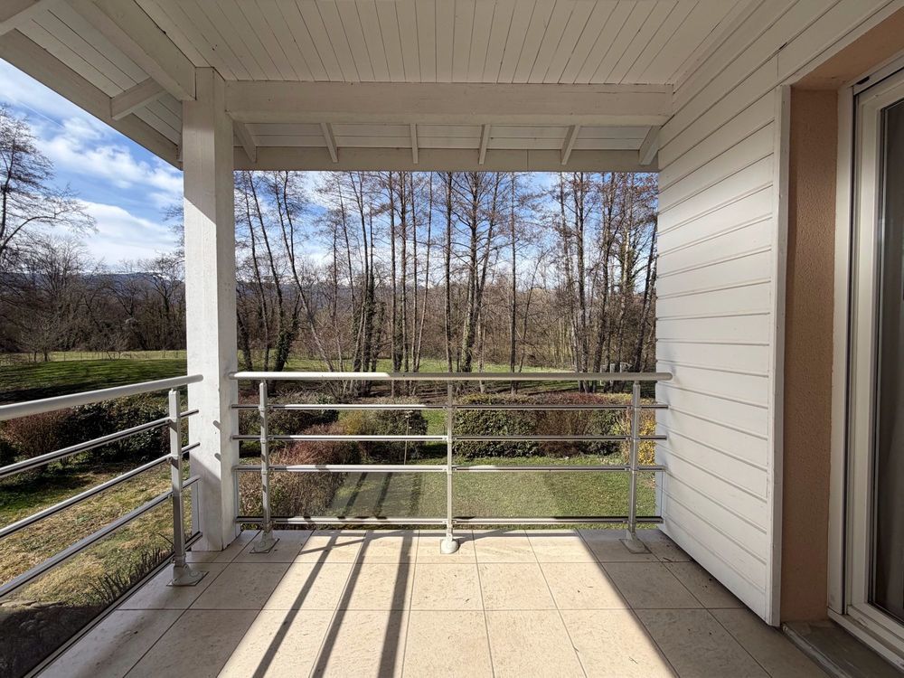 � vendre  Maison Ornex (01210)