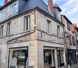  Immeuble � vendre 129 m�