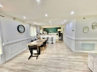  Maison � vendre 9 pi�ces 200 m�