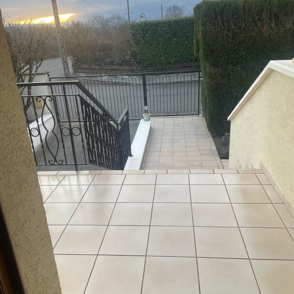 � vendre  Maison Cranves-Sales (74380)