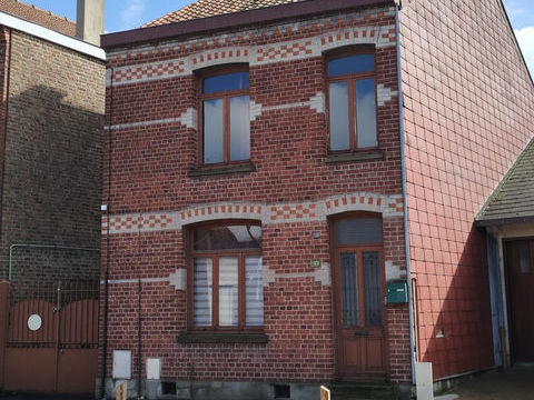   Charmante Maison a fort Potentiel Maison - 5 pi�ce(s) - 110 m�