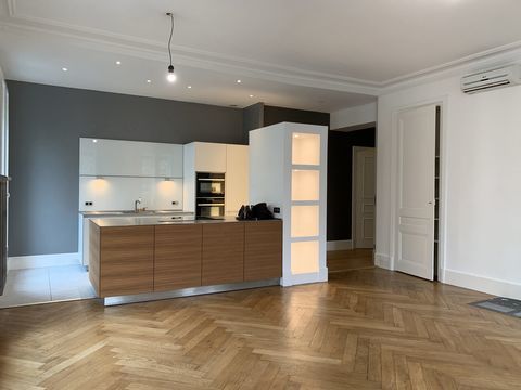   Appartement � louer Lyon Appartement - 4 pi�ce(s) - 125 m�
