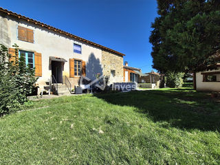  Maison � vendre 9 pi�ces 322 m�