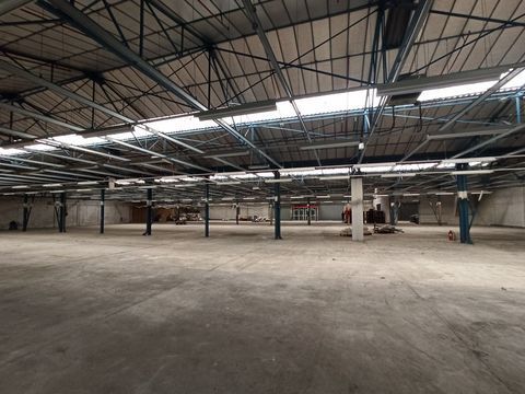LOCATION SUD LIMOGES 2 PLATEAUX 5.000m&sup2; (2 x 2.500) 29200 87000 Limoges