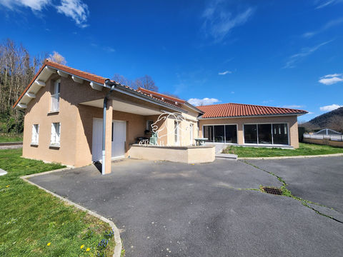   Maison � vendre Lavo�te-sur-Loire Maison - 7 pi�ce(s) - 170 m�