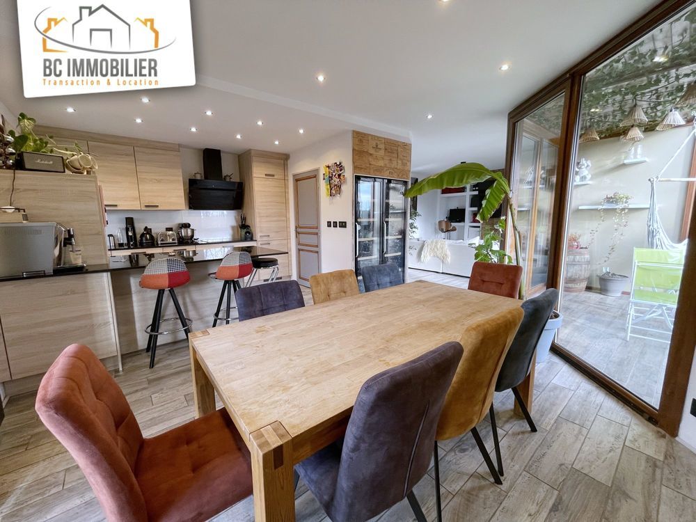 � vendre  Appartement Pr�vessin-Mo�ns (01280)