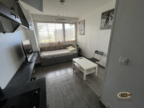   Studio chaleureux, proche de la douane Appartement - 1 pi�ce(s) - 17 m�