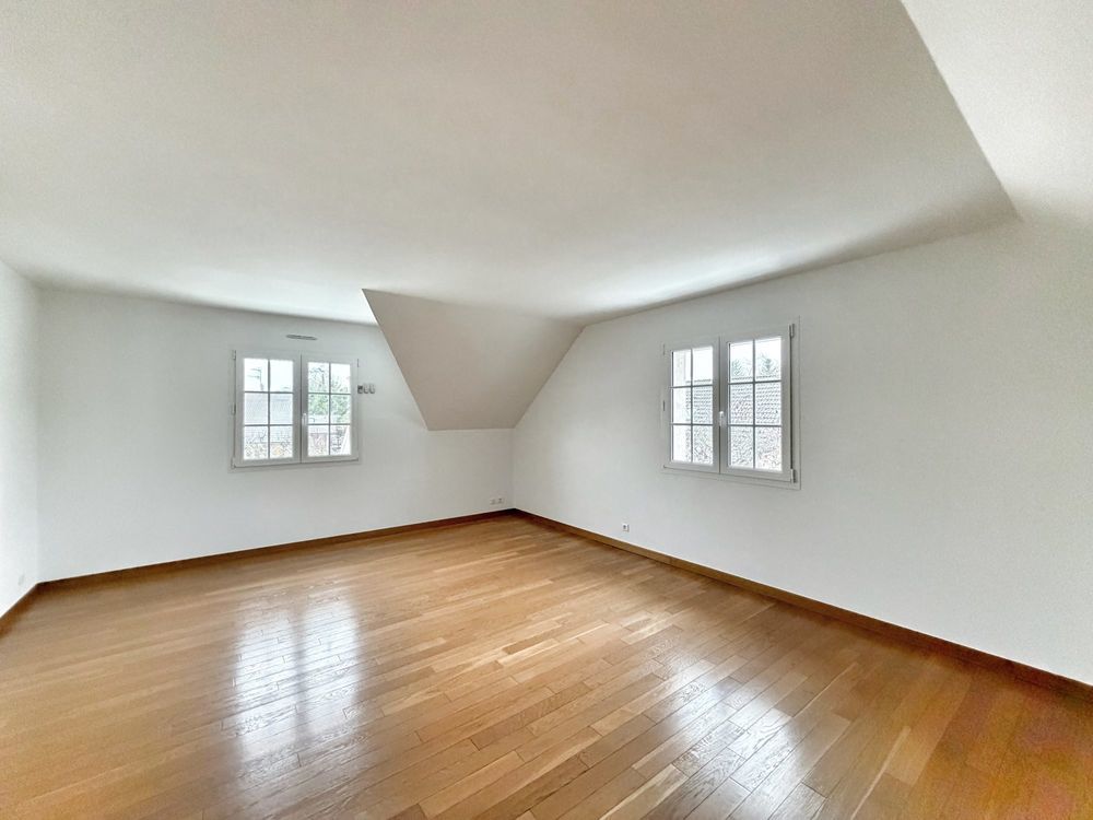 � vendre  Maison Ornex (01210)