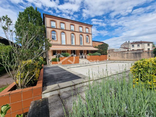  Maison � vendre 9 pi�ces 380 m�