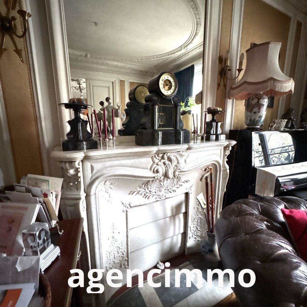 � vendre  Appartement Paris 18