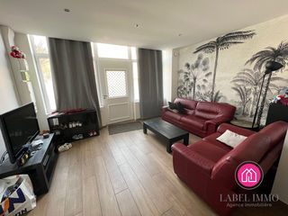  Maison � louer 7 pi�ces 130 m�