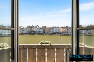  Appartement � vendre 5 pi�ces 146 m�