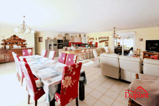  Maison � vendre 6 pi�ces 240 m�