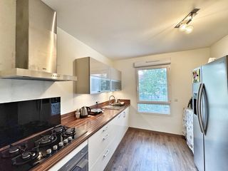  Appartement � vendre 5 pi�ces 106 m�