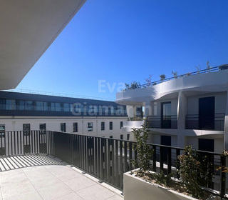  Appartement � vendre 4 pi�ces 99 m�