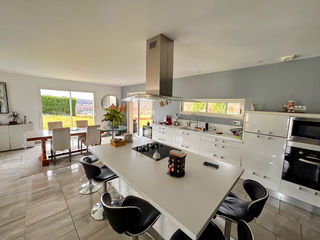  Maison � vendre 5 pi�ces 150 m�