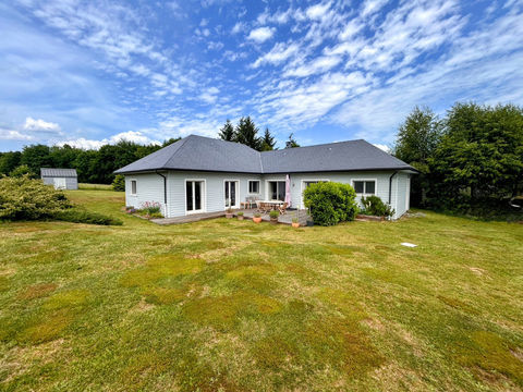   Maison � Bellechassagne en Corr�ze Maison - 5 pi�ce(s) - 140 m�