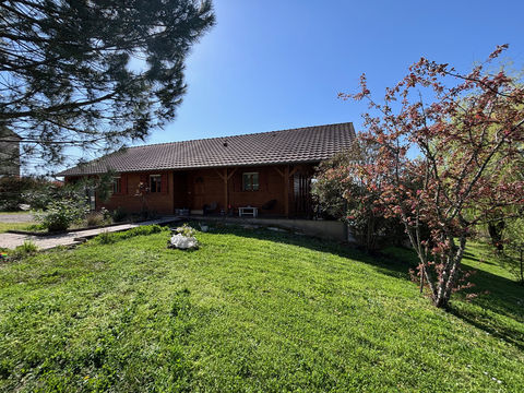   Maison de plain pied � Donzenac en Corr�ze Maison - 5 pi�ce(s) - 122 m�