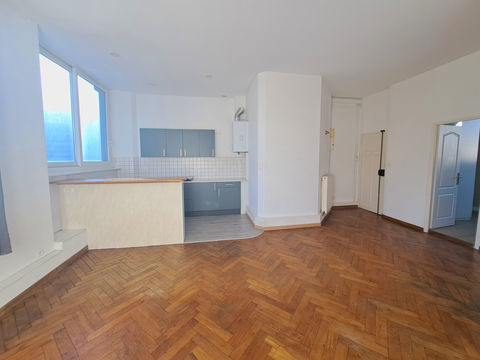   VILLERS LES NANCY  - AVENUE DU GENERAL LECLERC - 2 PIECES Appartement - 2 pi�ce(s) - 51 m�