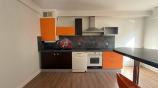  Appartement � vendre 4 pi�ces 84 m�