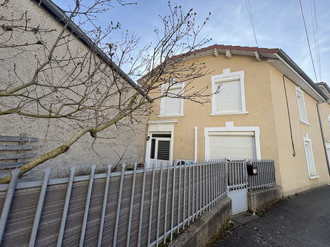   Maison de village meubl�e d'environ 76M2 - JARCIEU Maison - 3 pi�ce(s) - 76 m�