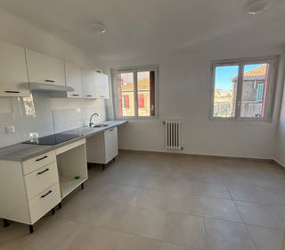  Appartement � louer 4 pi�ces 79 m�