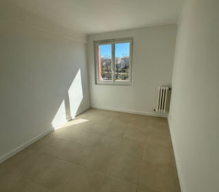  Appartement � louer 4 pi�ces 79 m�