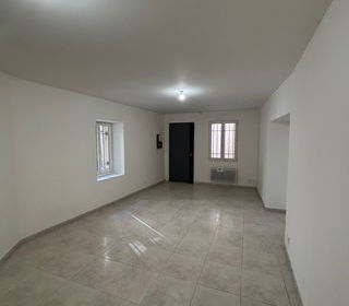  Immeuble � vendre 225 m�