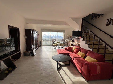   MAISON DE VILLAGE T5 � 20 mn de CALVI Maison - 5 pi�ce(s) - 130 m�