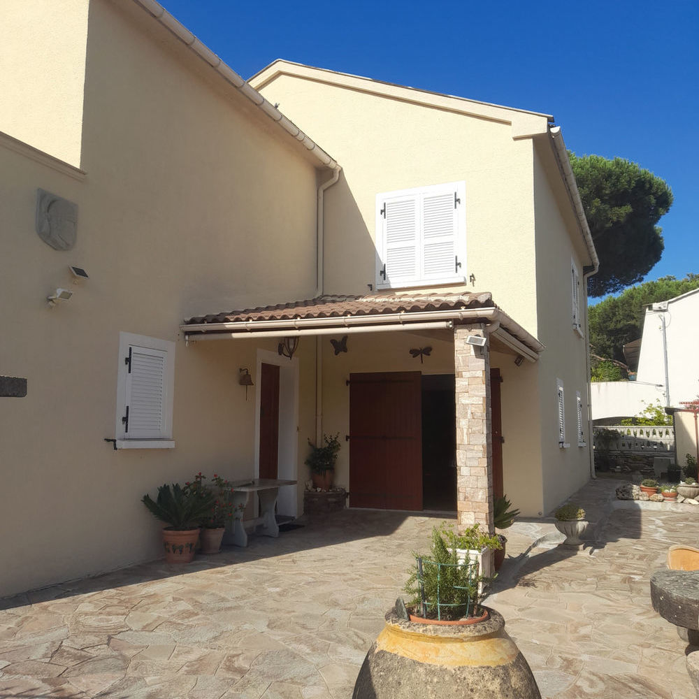 � vendre  Maison Patrimonio (20253)
