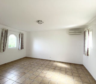  Maison � vendre 5 pi�ces 180 m�