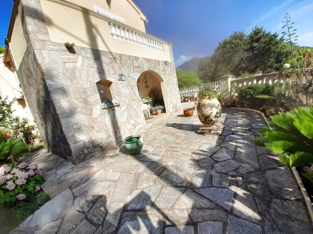 � vendre  Maison Patrimonio (20253)