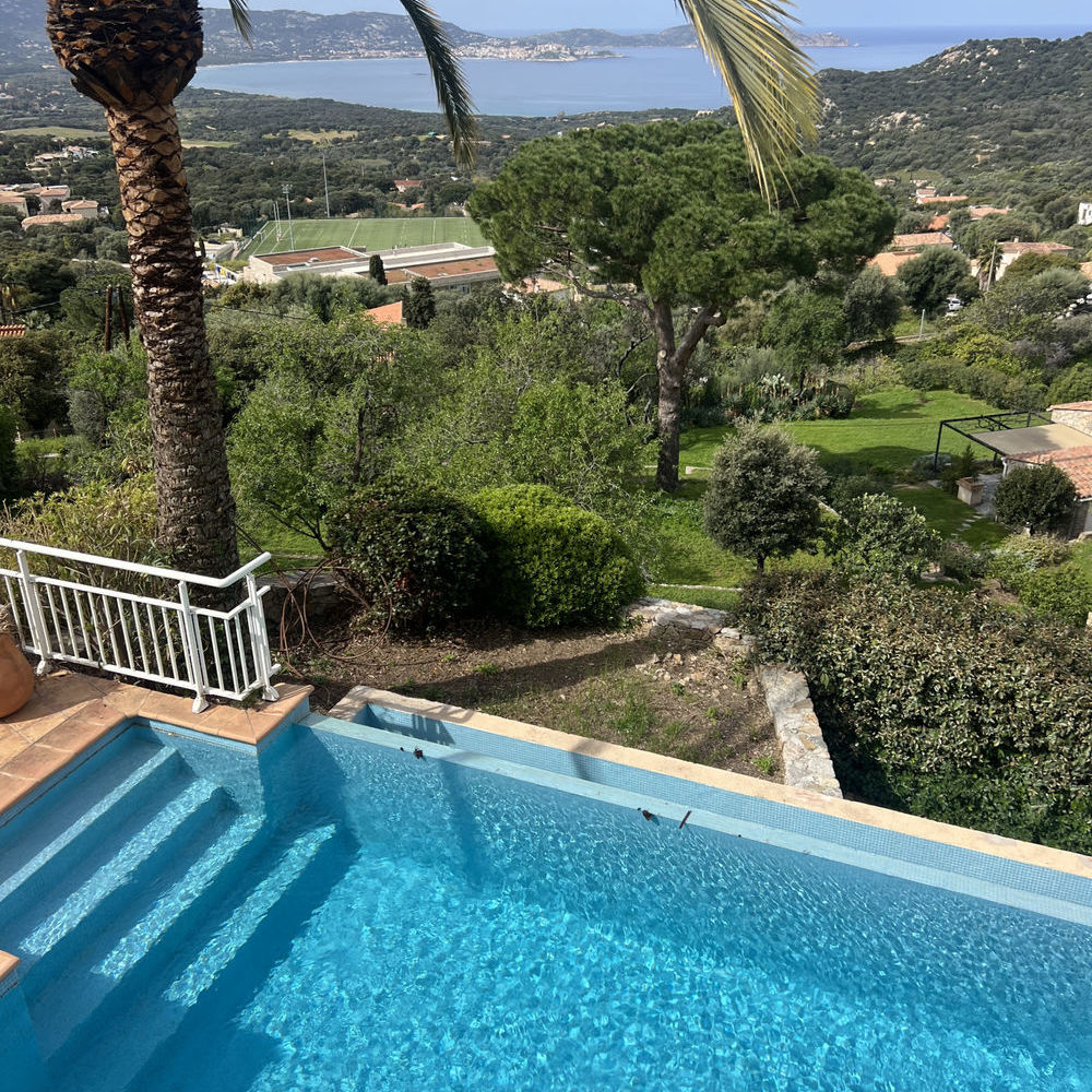 � vendre  Maison Lumio (20260)