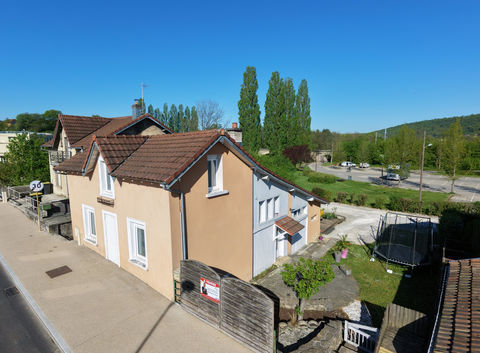   Maison familiale � Voujeaucourt Maison - 4 pi�ce(s) - 95 m�