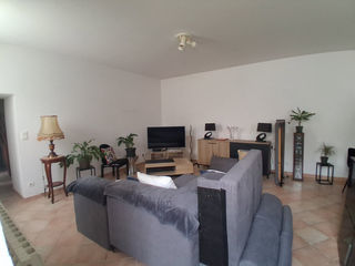  Appartement � louer 5 pi�ces 145 m�