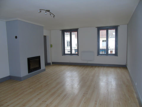   Appartement T3 Appartement - 5 pi�ce(s) - 115 m�