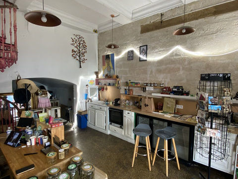 MONTPELLIER CENTRE MURS COMMERCIAUX 265000 34000 Montpellier