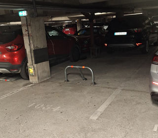  Parking / Garage � louer 
