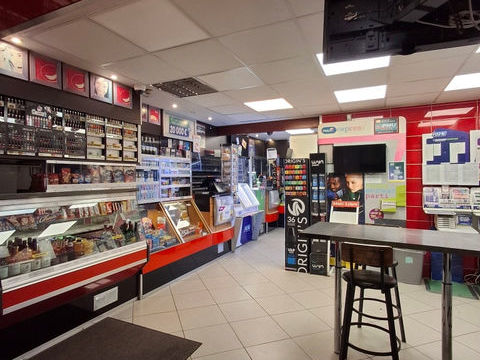 MURS COMMERCIAUX - 103m2 - PROXIMITE DE CLEMENCEAU 429000 34070 Montpellier